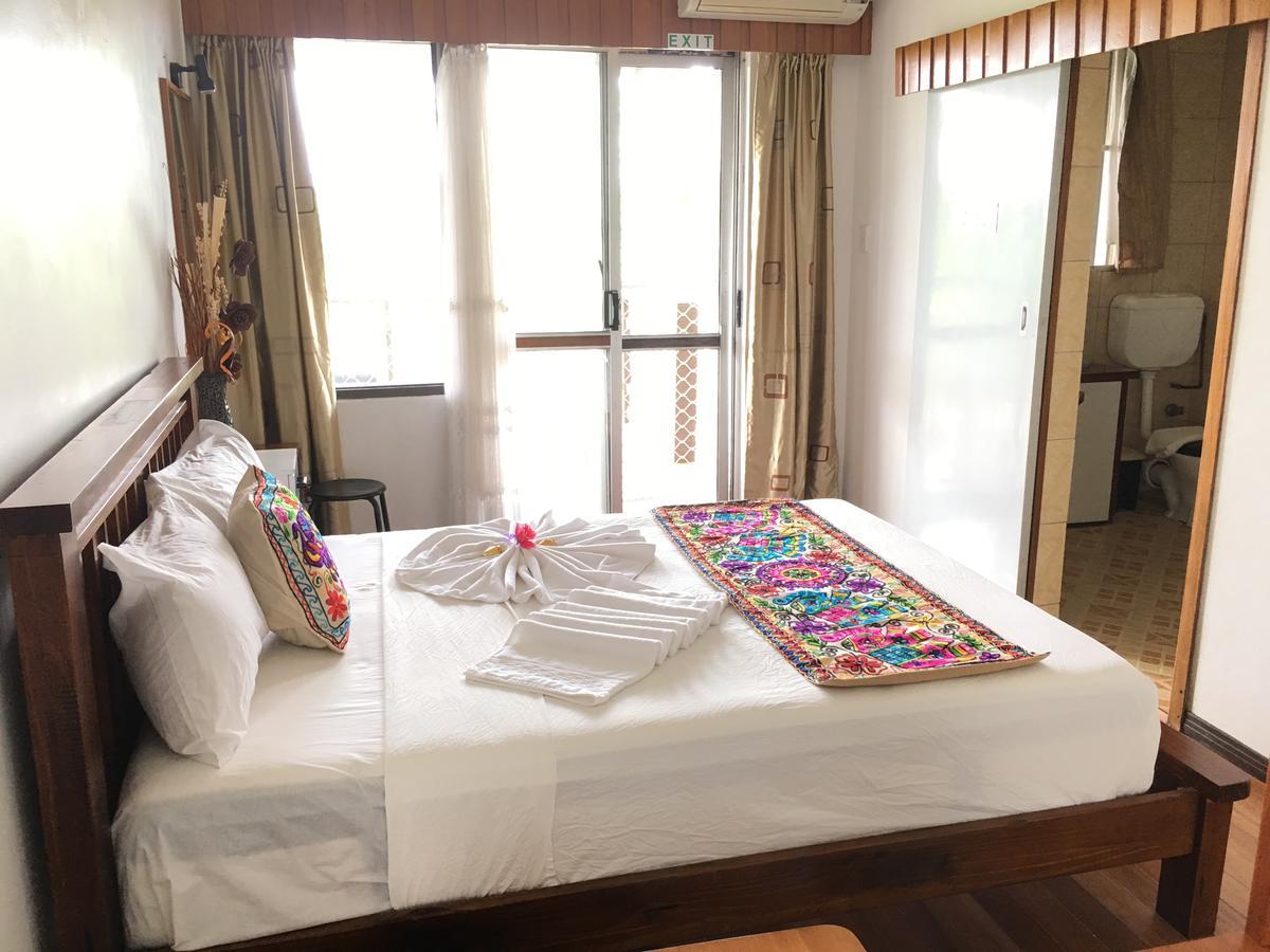 Tagimoucia House Hotel スバ エクステリア 写真